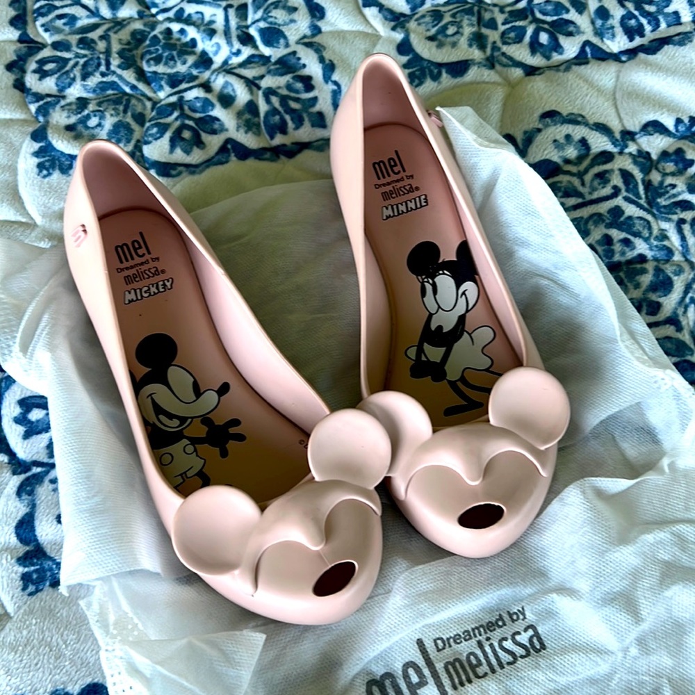 Mel by Melissa Disney Mickey size 3 EUC
